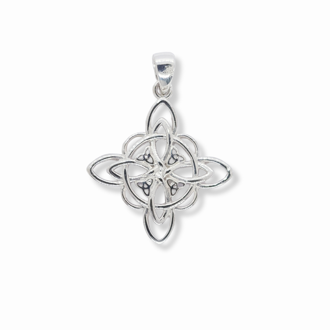 colgante nudo de bruja