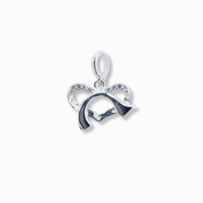 Colgante corazon lazo